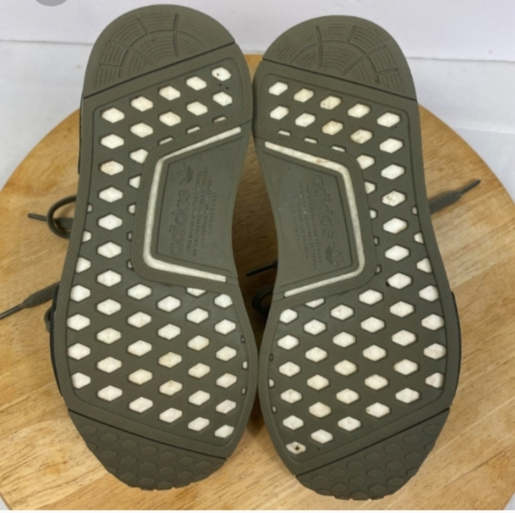 Adidas Originals NMD_R1 Boost Shoes Sneakers Womens 7.5 Green Casual Activewear - Picture 11 of 12
